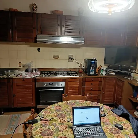 Comodo , Discreto, Valdichiana * Arezzo